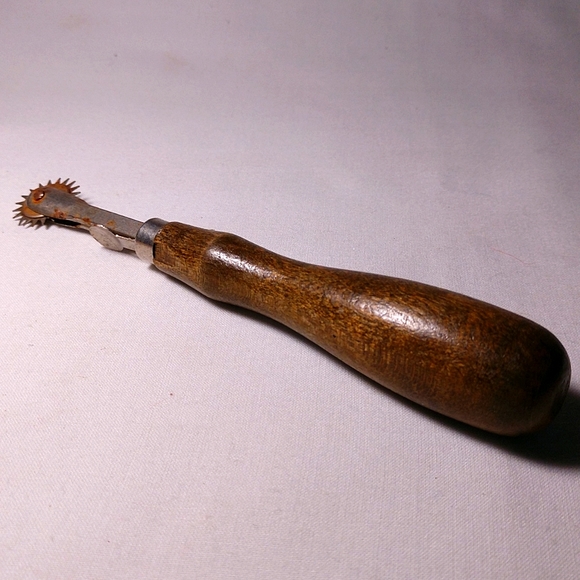 Vintage Pattern Tracing Wheel Office Vintage Pattern Tracing Wheel